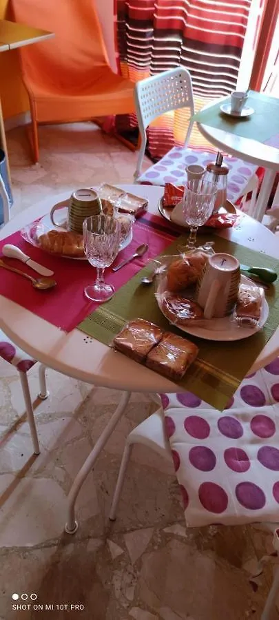 Couette-café Magione Apartment&Rooms Palerme Italie