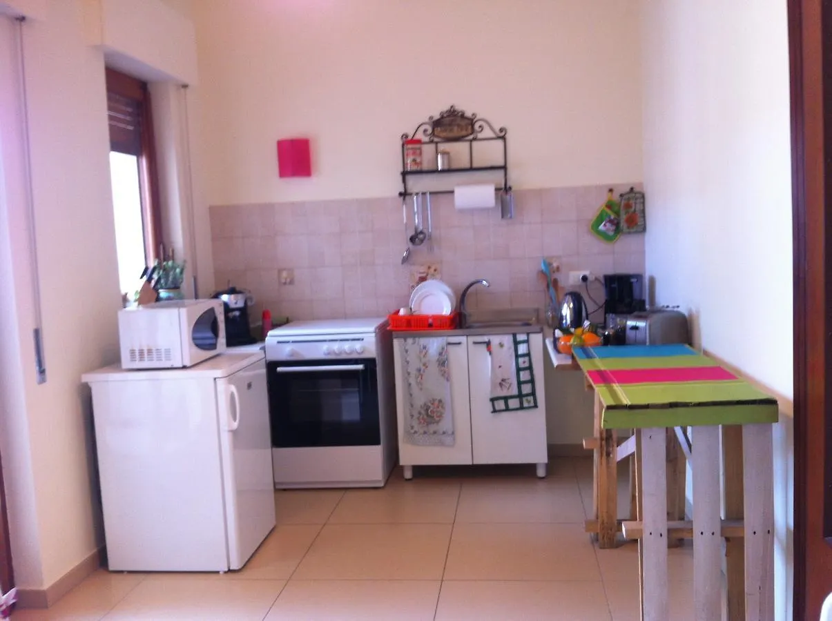 Magione Apartment&Rooms Palerme Couette-café